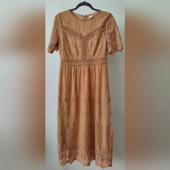 Mimi + Daphne Dark Peach Lace Midi Dress Size Small Mimi + Daphne Dark Peach Lace Midi Dress Size Small